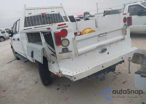 2022 Ford F-250 Xl z USA, uszkodzony, nr VIN 1FT7W2B66NED61401